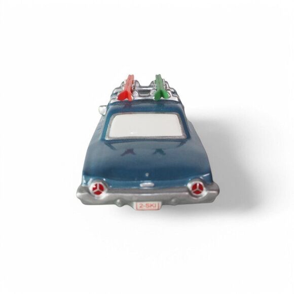 Department 56 Snow Village "Heading for the Hills" Ceramic Figurine - Picture 5 of 7